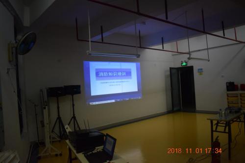 石巖中心幼兒園消防演習(xí)知識(shí)培訓(xùn)及演練(圖3)